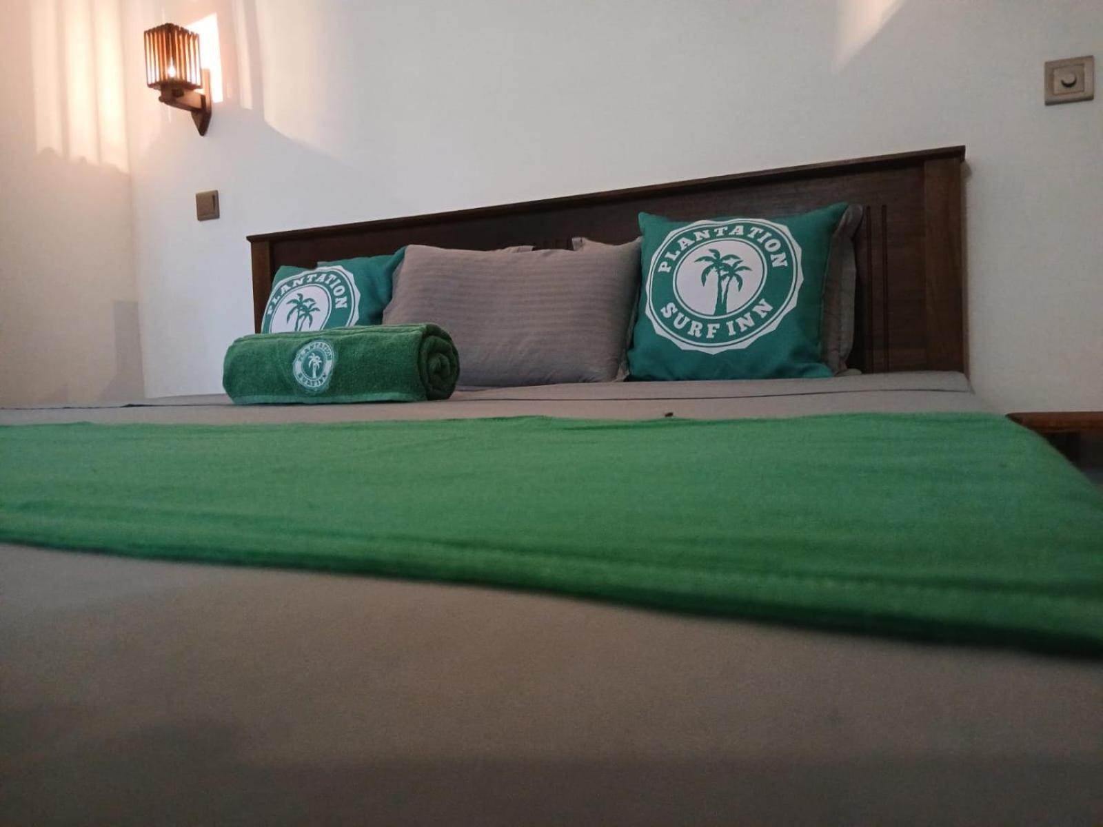 Plantation Surf Inn & Restaurant - Oost-Midigama Kamer foto